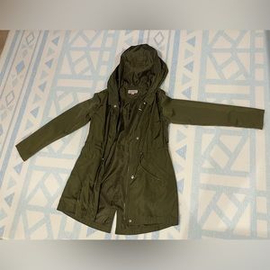 Target Merona lightweight water resistant jacket, no damage.